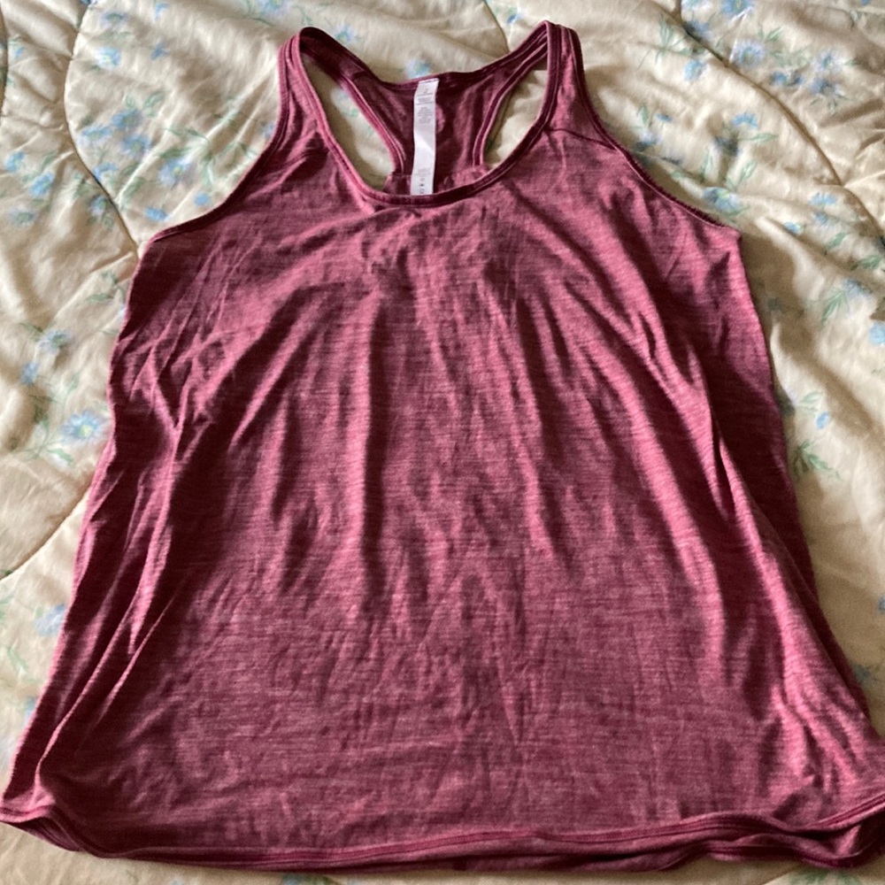 Lululemon loose tank. Very good condition